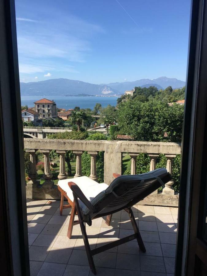 Bed and Breakfast Il Motto Di Tommy Castelveccana Exterior foto